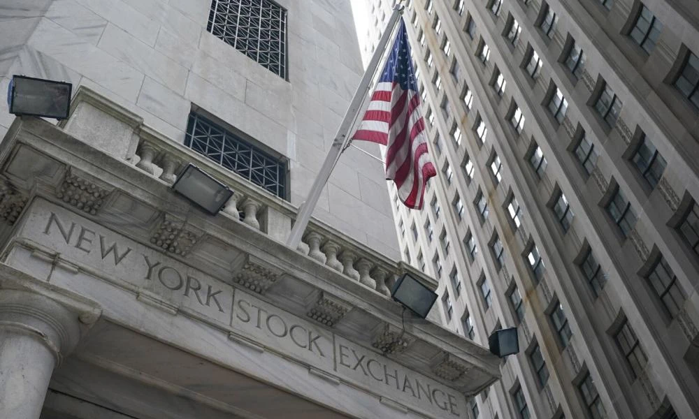 Wall Street: Αρνητικό ποδαρικό για το β΄τρίμηνο – Μεικτά πρόσημα στους δείκτες